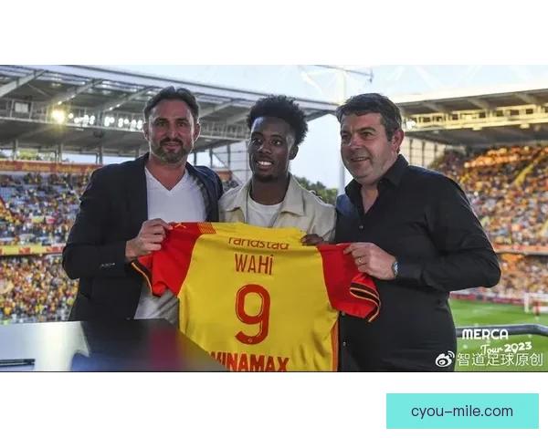 2025夏季转会窗口震动尼斯官宣签下法甲助攻王引爆新赛季期待